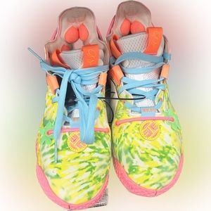 Brand new without tags or box. 6.5 mens, amazing shape!